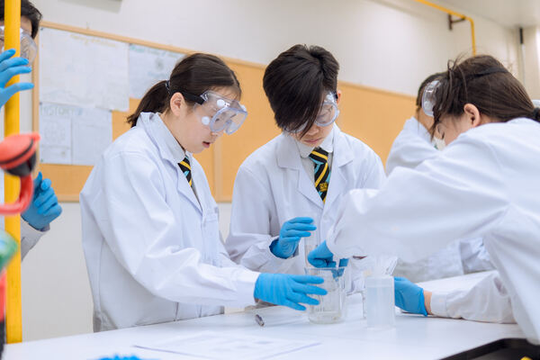  Grade 7 - 科学课,南通惠立学校